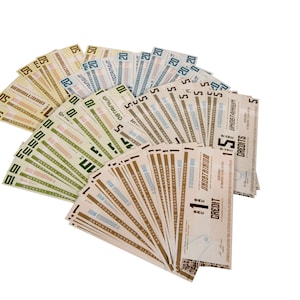 Papierspielgeld - Weit draußen im Weltall