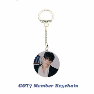 GOT7 Keychains / Got7 Lightstick / Got7 Charms / Ahgase Kpop