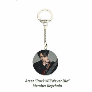Portachiavi membro Ateez &quot;Rock Will Never Die&quot;