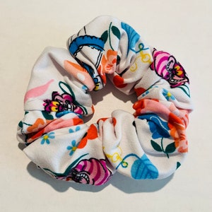 Disney Alice in Wonderland Scrunchie
