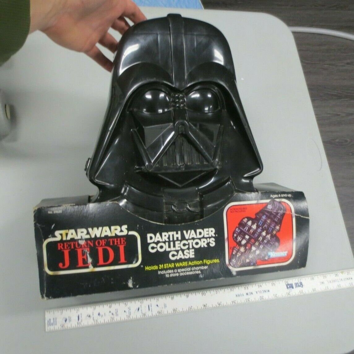 Darth vader best sale toy case