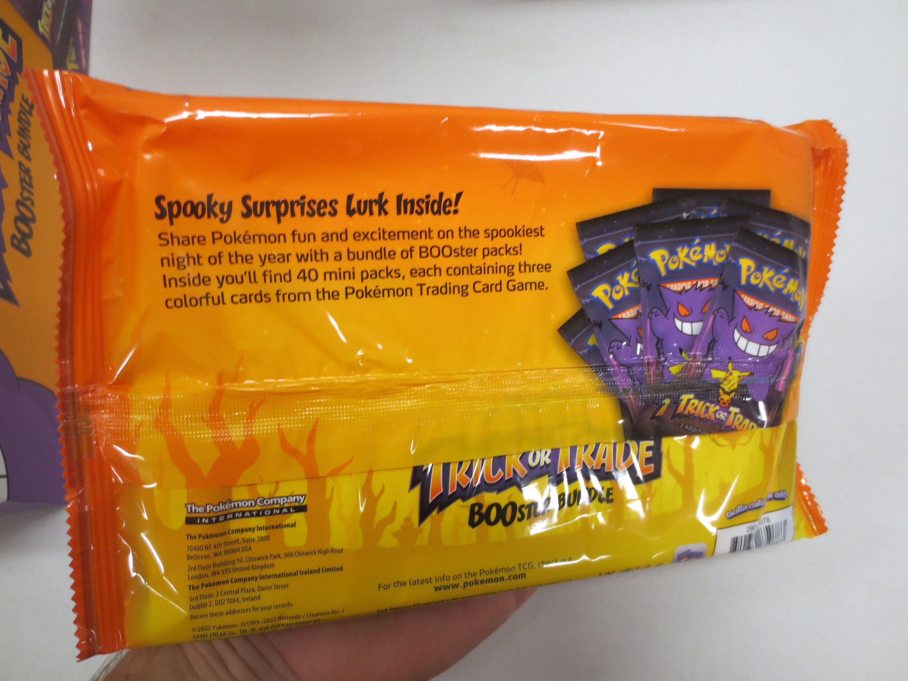 pokemon tcg trick or trade booster bundle 40 packs Amazon.com: Pokemon TCG Booster Bundle- Trick or Trade : Toys & Games main image 1