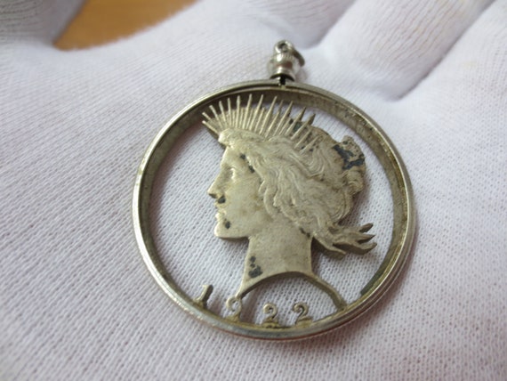 Silver dollar coin holder necklace clearance