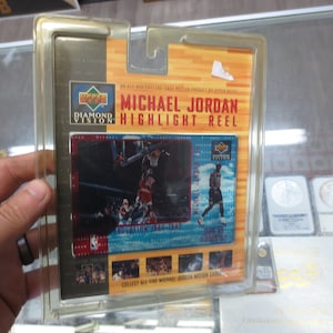 1 - 1997 Upper Deck Michael Jordan Highlight Reel Motion Vision Card Evolution 1984-1997 (Unopened)