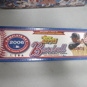 2006 Topps Series 1/2 Factory Set (Sealed) Barry Bonds on Box