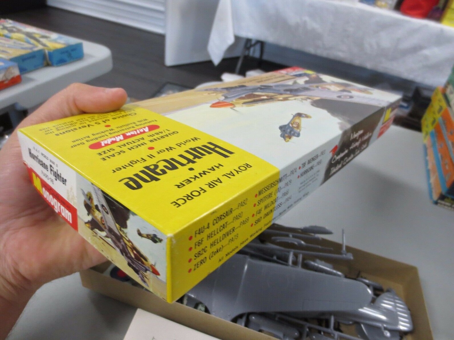 1964 1/48 WWII Royal Air Force Hawker Hurricane Fighter Model W/ Box ...