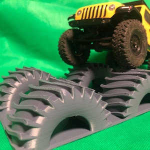 1:24 Scale SCX24 Tire Obstacle
