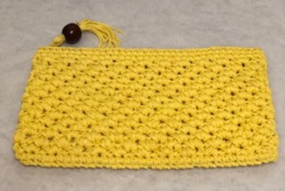 Vintage Handbags | 1960s | Crochet Clutch | Yellow