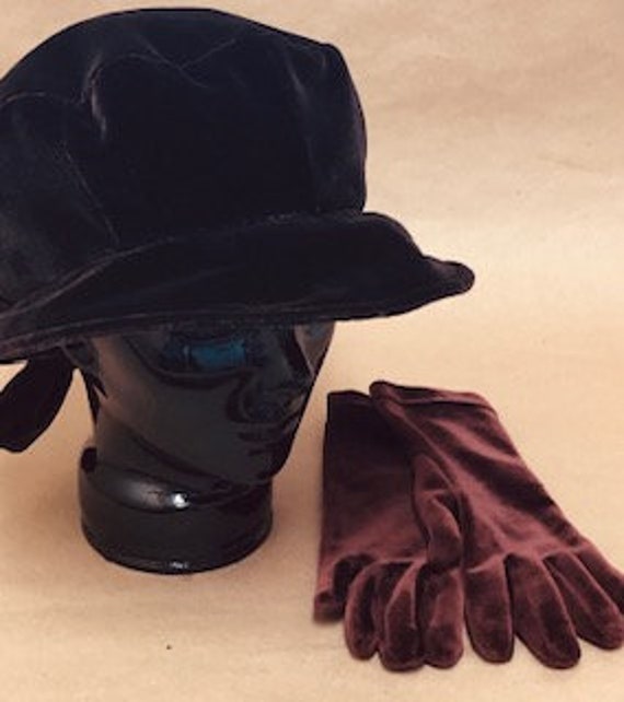 Liz Claiborne Chocolate Brown Velvet-Look Hat and… - image 7