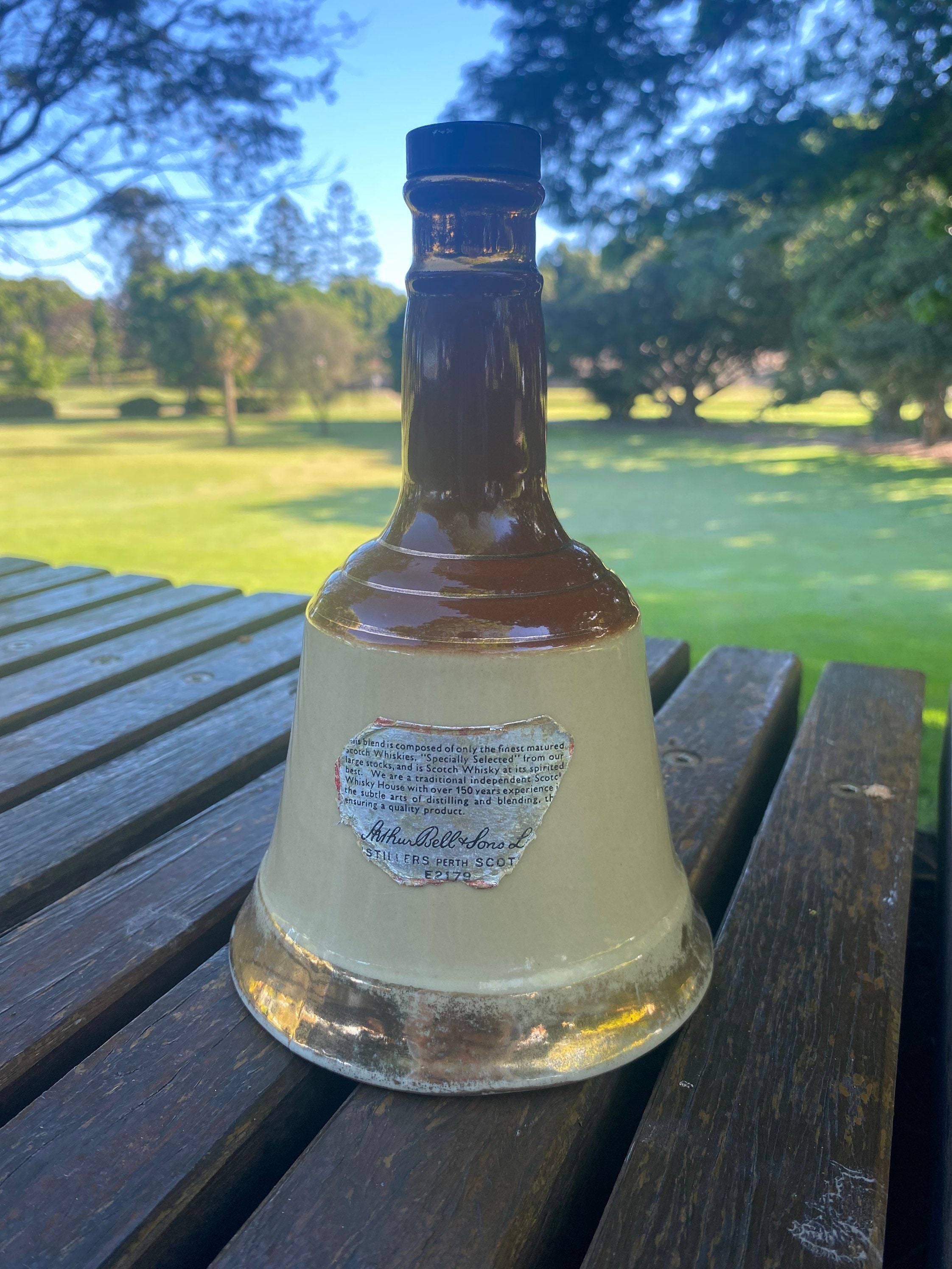 Bells scotch whisky 見本ボトル容器 レアヴィンテージ il_fullxfull.4412035962_bi56.jpg