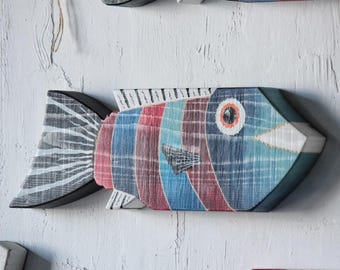 Handmade Wooden Fish Wall Art: Coastal Nautical Beach House Decor