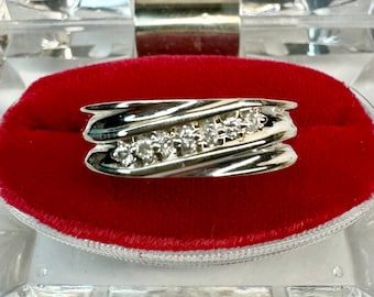 Diamond Gold Wedding Band, 10k White Gold .21ctw Natural Diamond Vintage Men's Wedding Band Ring