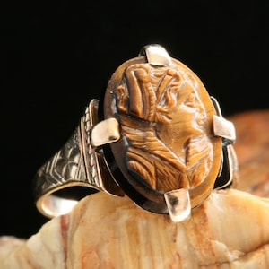Victorian 10k Gold Tiger&#39;s Eye Cameo Ring: Antique Silhouette Jewelry