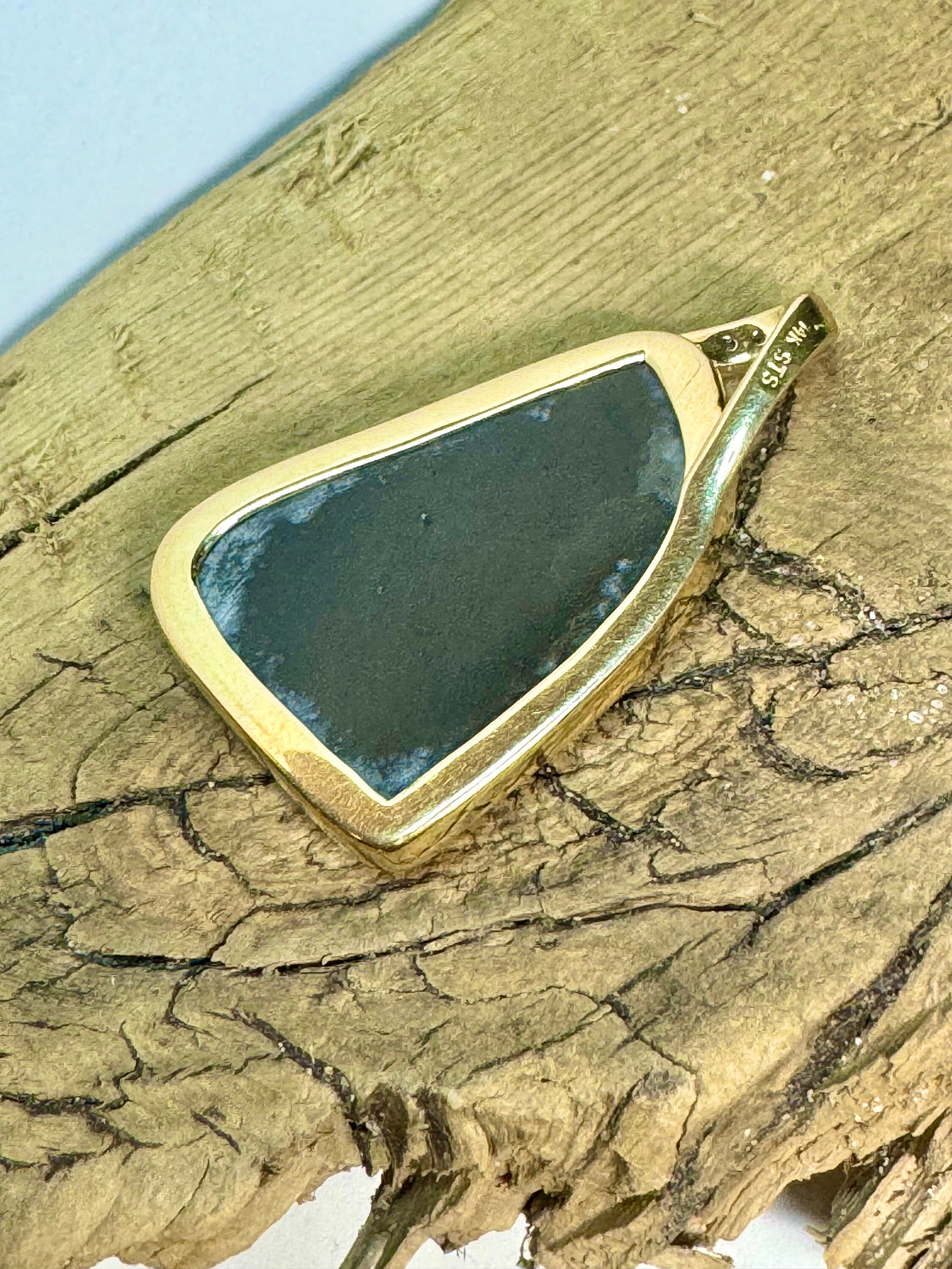 Ab Gold Vintage 14k Gold Ammolite Pendant: Alberta Ammonite Fossil & Diamond ...