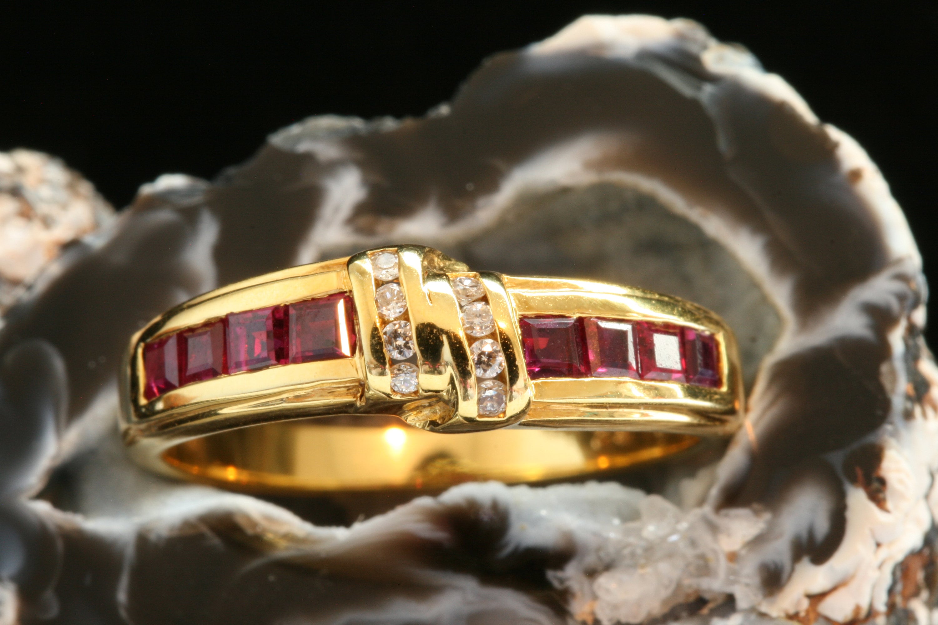 Anillo Inteligente Amazon Anillo De Hombre Con Rubí Acero