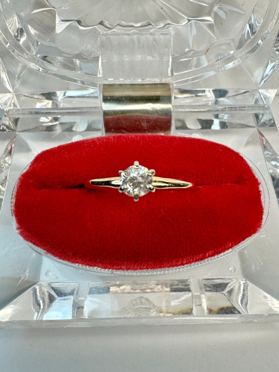 Antique Diamond Engagement Ring, 14k Gold Solitair