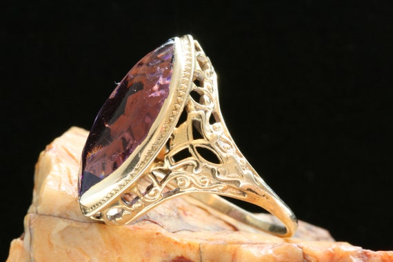 Antique Gold Filigree Ring, Art Deco Amethyst Pas… - image 6