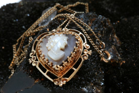 Gold Victorian Cameo Necklace, 14k Gold Mother of… - image 3