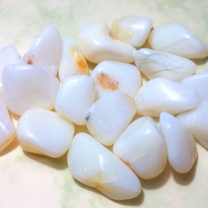 1 Milk Opal, tumbled stone, rarity, meditation stone, common opal, genuine opal