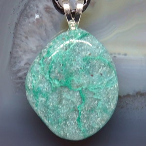 Quantum Quatro , chrysocolla with chain and 925 pendant eyelet , exceptional and rarely offered stone