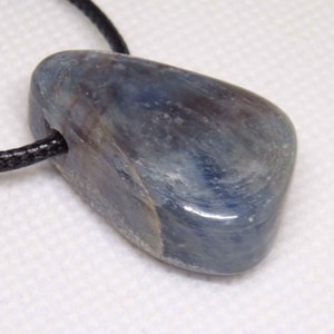 large sapphire, sapphire pendant, gemstone pendant, sapphire blue, sapphire necklace, sapphire