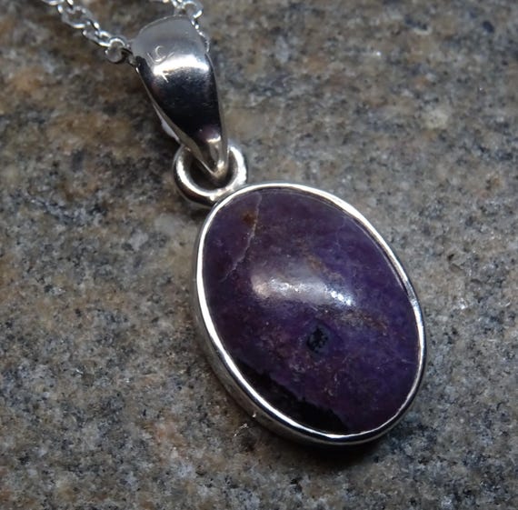 希少なスギライト、1A品質、925シルバーのスギライト4 - Etsy 日本