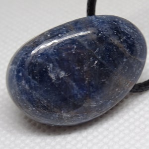 large sapphire, sapphire pendant, gemstone pendant, sapphire blue, sapphire necklace, sapphire
