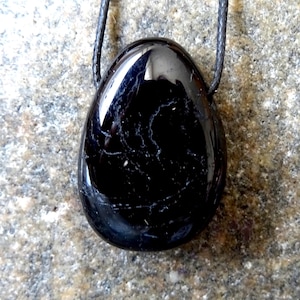 Tourmaline, Schörl, gemstone pendant with chain