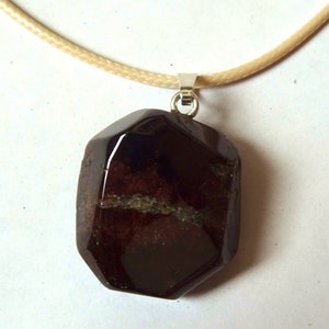 Garnet octahedron with free chain, garnet pendant