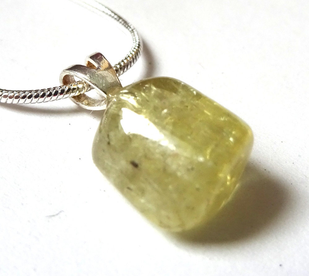 Yellow apatite jewelry deals