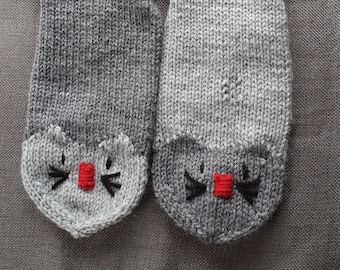 Stricksocken mit Katzengesicht, lustige Socken, gestrickte Socken, Kuschelsocken, Wintersocken, warme Socken, Wollsocken, Katzensocken