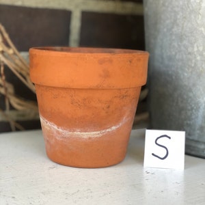 Vintage Small Terracotta Flower Pot, Naturally Aged Terracotta Planter, Natural Patina, Succulent Pot, Jungalow,