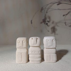Minimalist Stone Totem Sculpture – Hand-Carved Primitive Figure – Wabi-Sabi Home Decor Collectors of ethnic-inspired Handmade gift