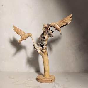 Hand-Carved Wooden Hummingbird Sculpture | Unique Balinese Art from Natural Tree Wood | Bird Nature Decor | One-of-a-Kind Gift
