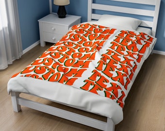 Custom College Blanket, Custom College Clothes, Bed Party Gifts, Bed Party, Graduation Gift, Tailgate Outfit, College Blanket