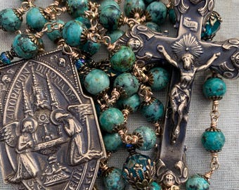 Chapelet artisanal du Saint-Sacrement et de l'Immaculée Conception en bronze et pierres précieuses
