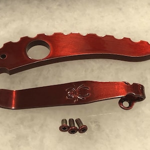 Spyderco Manix 2 G10 用半透明レッドチタン製バックスペーサーとディープポケットクリップ