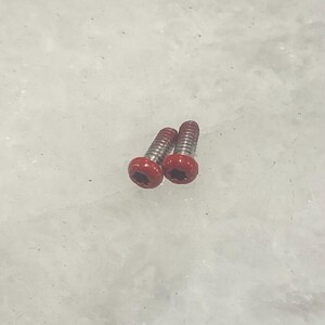 Matte Red Stainless Steel T6 Torx Screws For Olight Arkfeld PRO Arkfeld UV Flashlight Pocket Clip