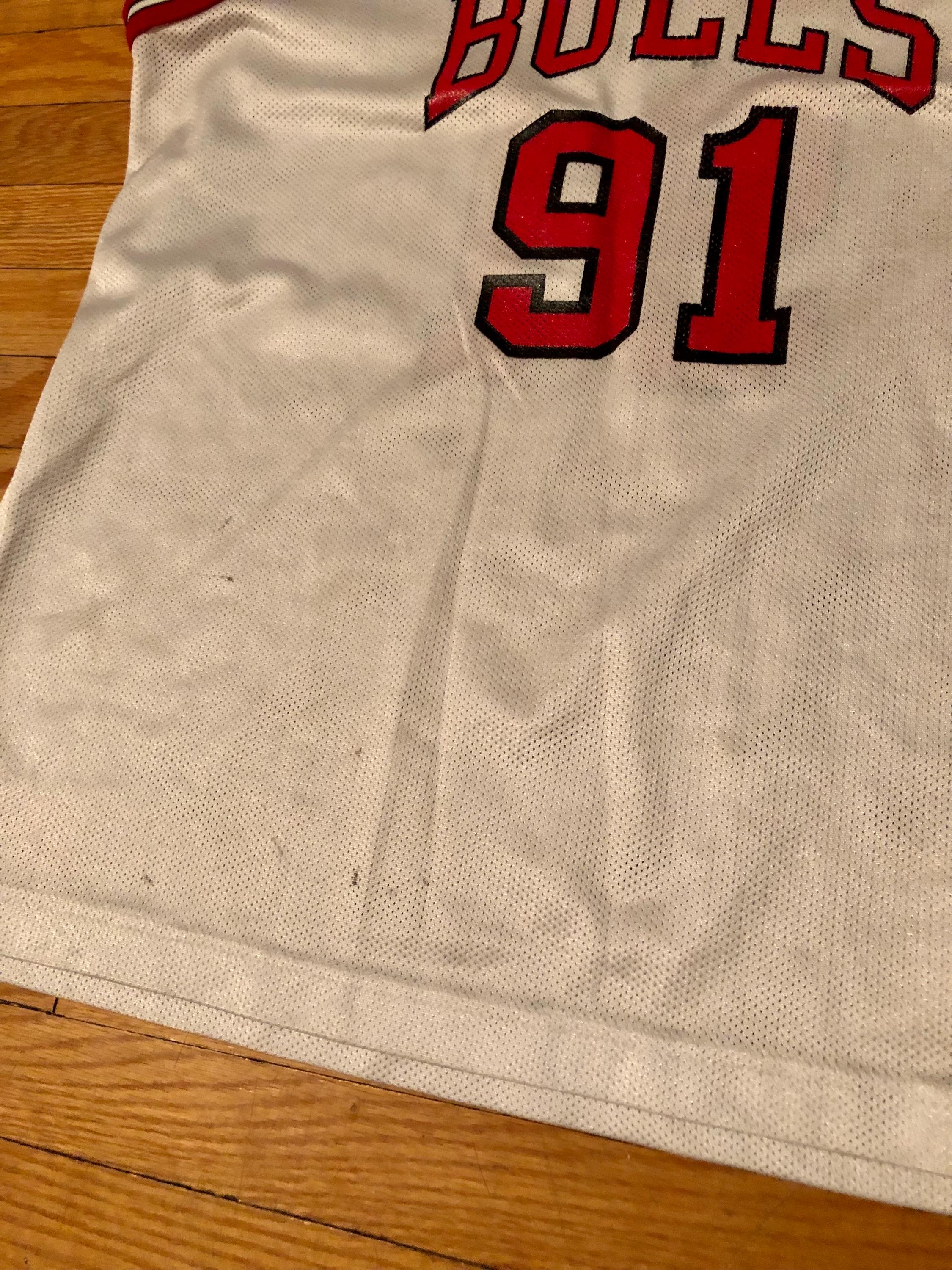 ウェア 90s champion chicago bulls Dennis Rodman s-l400.jpg