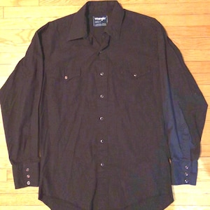 90er Wrangler schwarzes Vintage Western Westernhemd aus Baumwolle und rotem halbtransparentem Druckknopfhemd