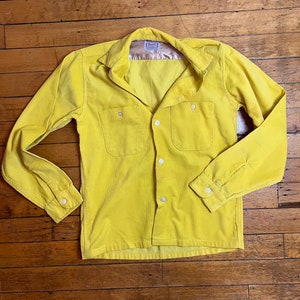 Chemise en velours côtelé jaune vif à col bouclé des années 50 image 1