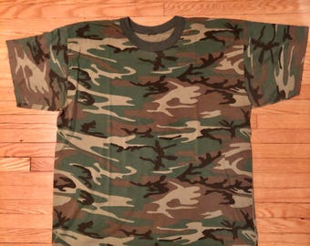 Vintage 80s US Army T-shirt Olive Drab Green Tee Shirt NOS