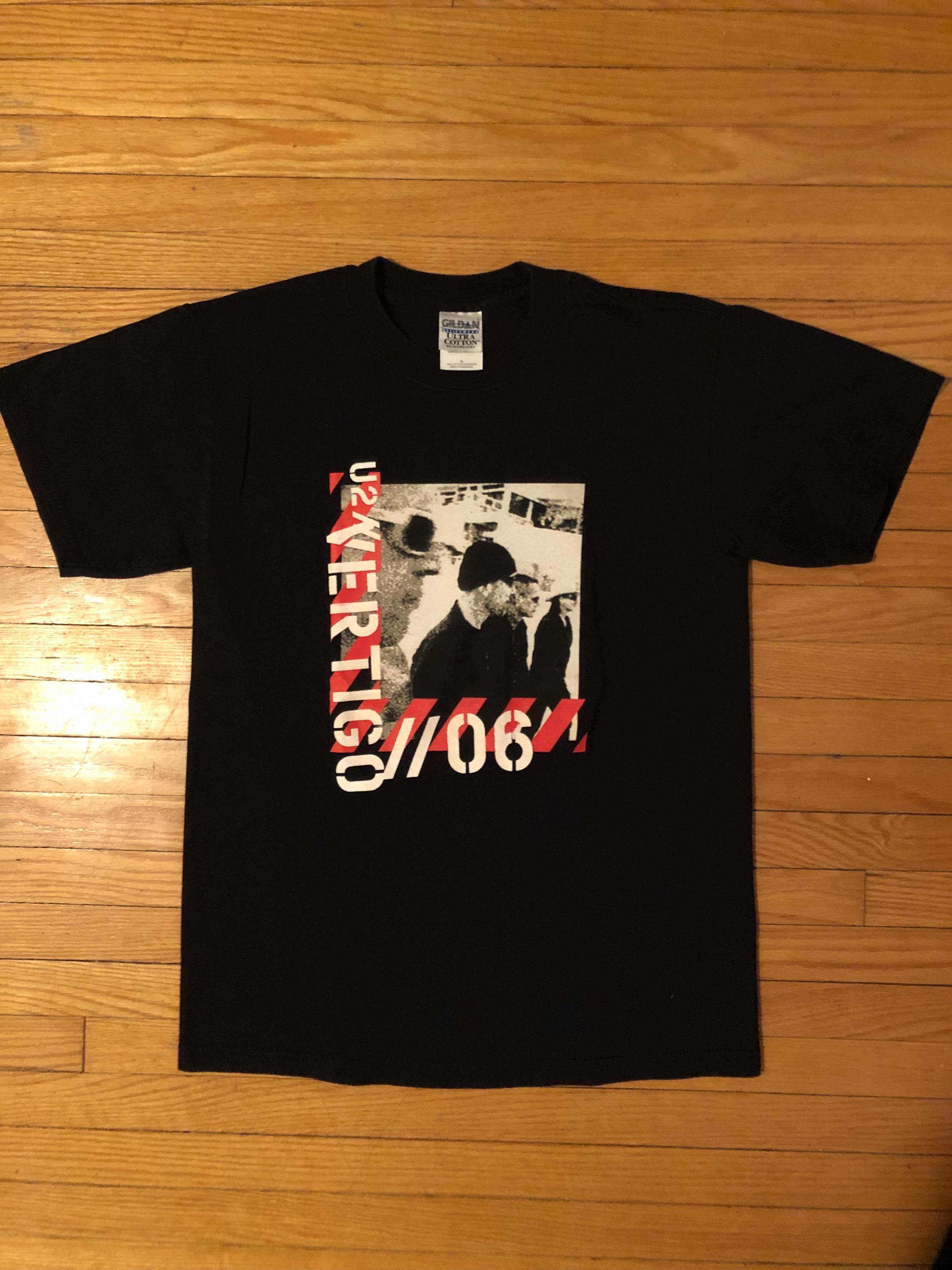 U2 Vertigo Tour 2006 プリント Tシャツ 古着　cap付 U2 Vertigo 2006 T Shirt Worldwide Rock Band Tour American
