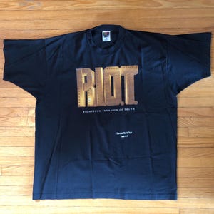 96-97 Carmen R.I.O.T. Righteous Invasion of Truth - vintage T-shirt met wereldtournee