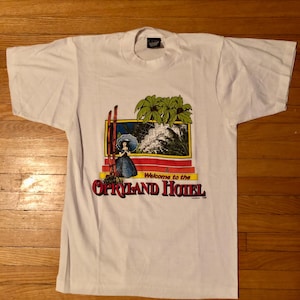 1986 Opryland Hotel Nashville Tennessee - Screen Stars vintage tee shirt