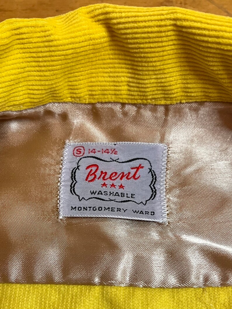 Chemise en velours côtelé jaune vif à col bouclé des années 50 image 5