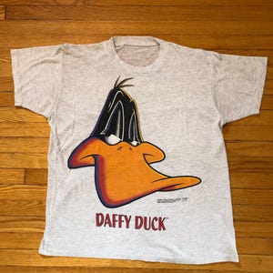 1993 Daffy Duck vintage tee shirt