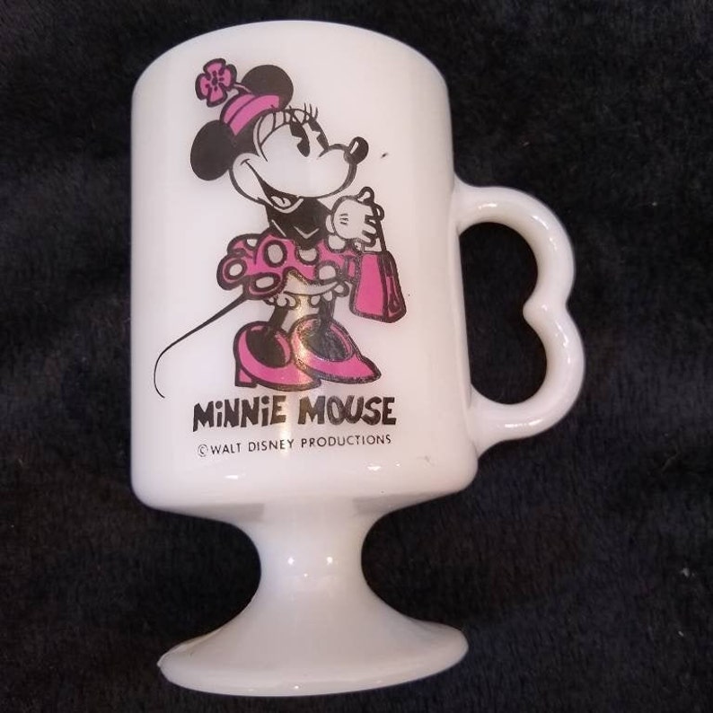 Disneys Minnie Mouse Travel Mug by Disney