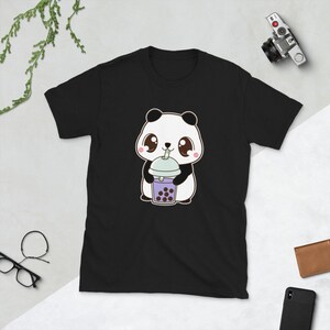 Kawaii Lindo Boba Panda Oso Animal Amante de la comida asiática Foodie Purple Taro Ube Bubble Pearl Milk Tea Short-Sleeve Unisex T-Shirt