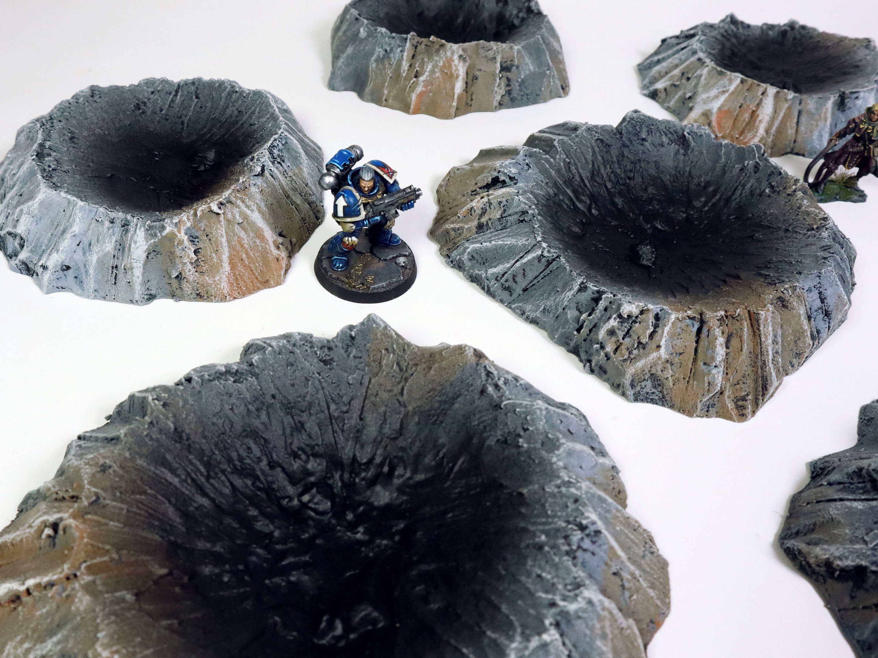 EnderToys 3D-gedruckte Fässer – Gelände-Deko Für Tabletop-Wargames Im 28mm Maßstab, 20 Stück